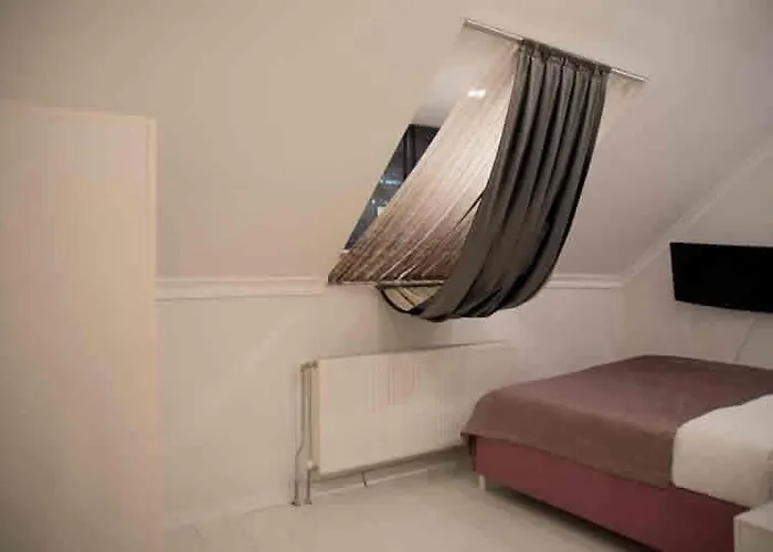 Отель Nupelda *